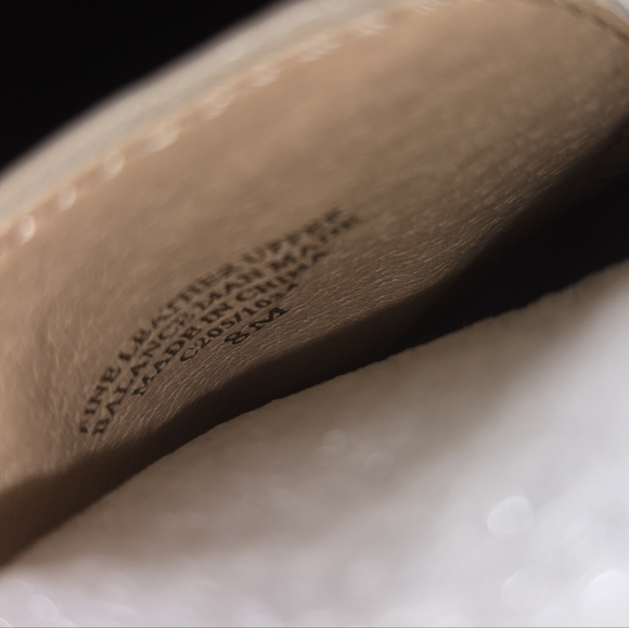 New in Box Splendid Magnolia Chelsea Bootie Khaki chunky heel size 8 ankle boots - Picture 11 of 13